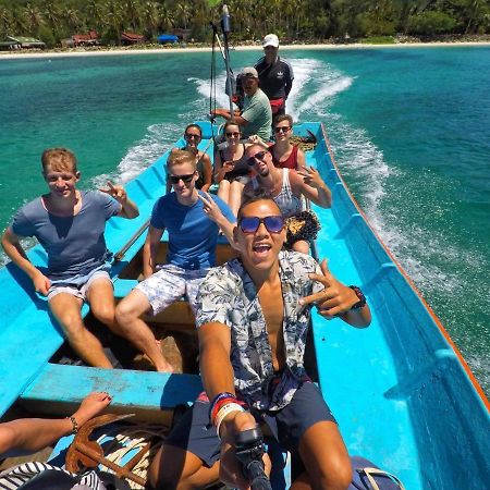 Baan Kai Hostel Baan Khai Bagian luar foto