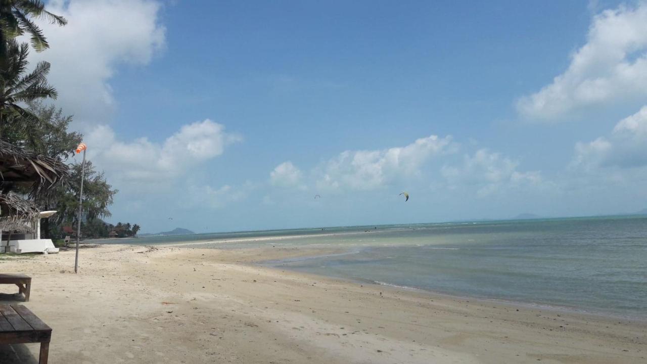 Baan Kai Hostel Baan Khai Bagian luar foto